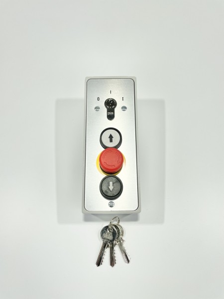 Aufputz Schlüsselschalter rastend mit Not-Aus-Schalter